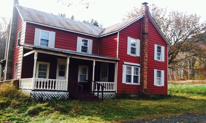 Johnsburg Otro | The Red Farm House by Gore Mountain