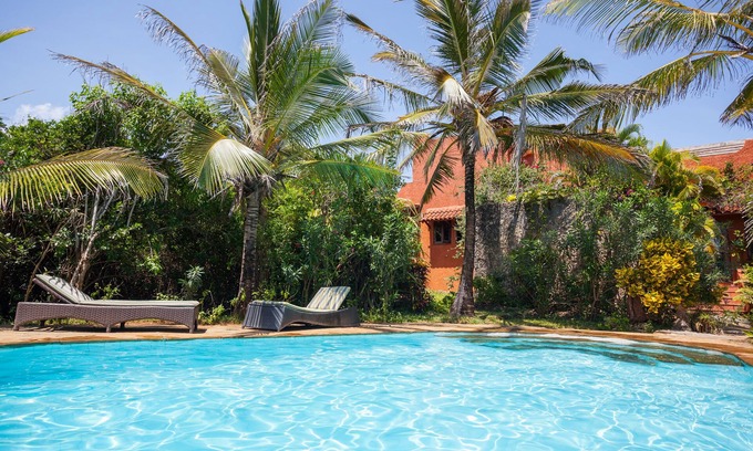 Vipingo Villa | La casa roja, una sensación de playa tropical