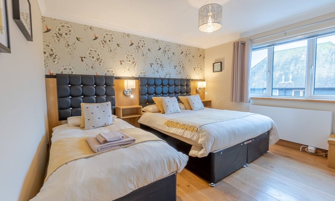 Rye Hotel | The Regent Motel & Bar