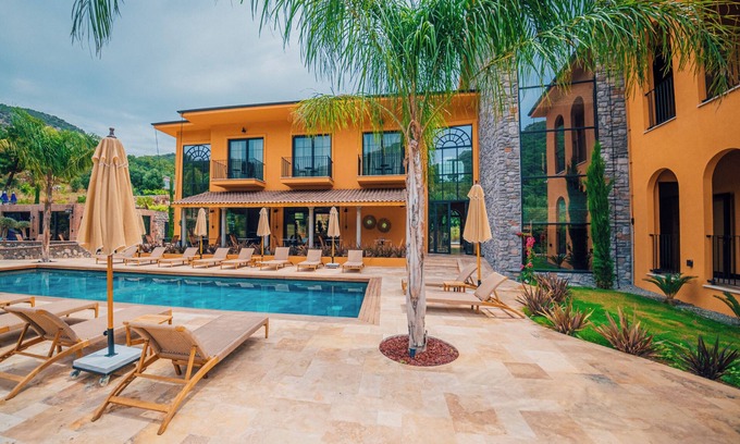 Ortaca Hotel | The Remote Hotel