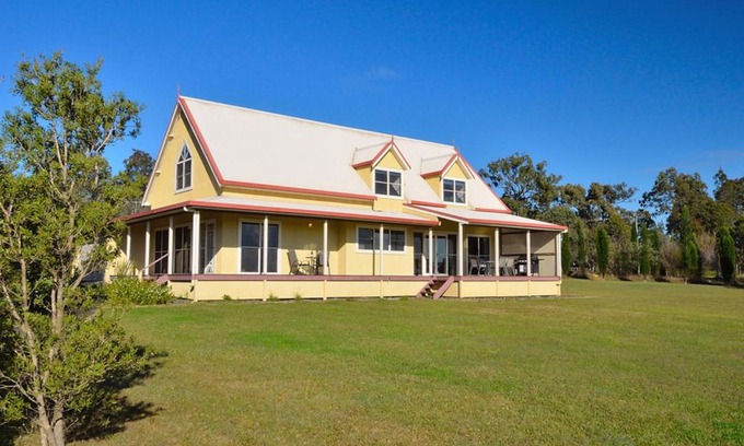 Lovedale Casa | The Residence @ Elbourne Wines