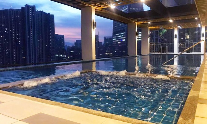 Bonifacio Global City Hotel | The Residences