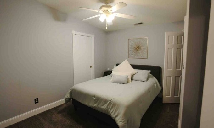 Chillicothe Apartamento | The Rest Stop - Downtown Chillicothe, OH
