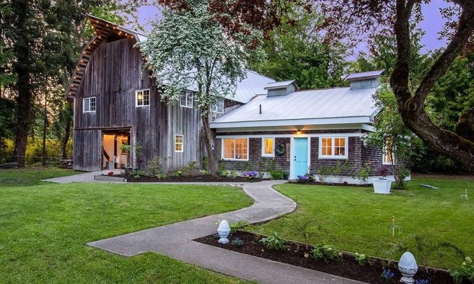 Kingston Otro | The Retreat at August Ciderhouse- Farmstay 5 minutes from Edmonds-Seattle ferry