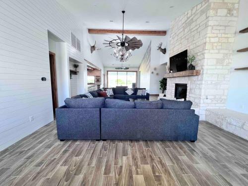 Fredericksburg Villa | The Retreat at Fredericksburg