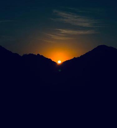 Mount Abu Casa | The Retro Glass House