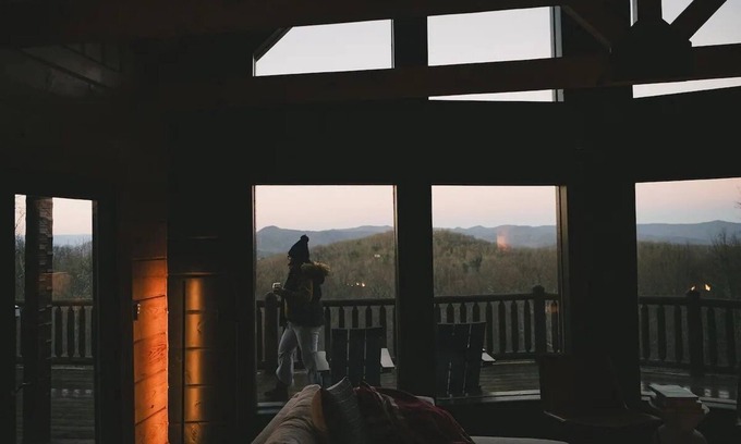 Bostic Cabina | The Ridge: A Modern Cabin