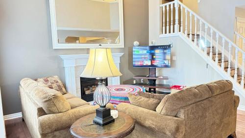 Southeast Calgary Casa | The Ridge Escape-3BR Deluxe Stay
