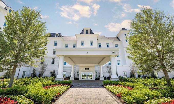 Fellowship Hotel | New! The Riding Academy Hotel