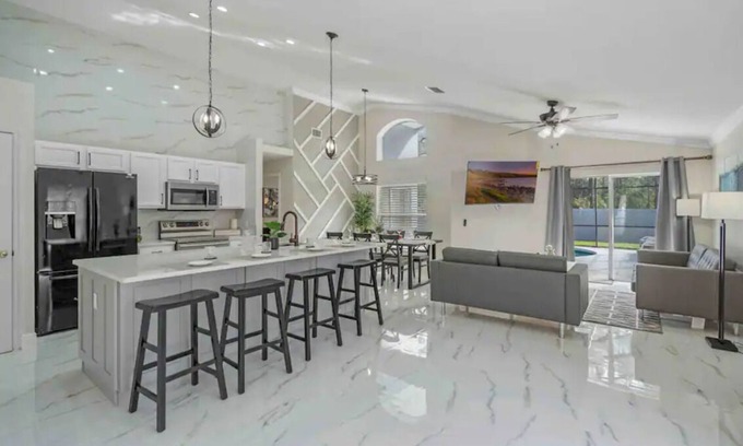 Westridge Casa | The Ritz Vacation - Near Disney - Heated Pool