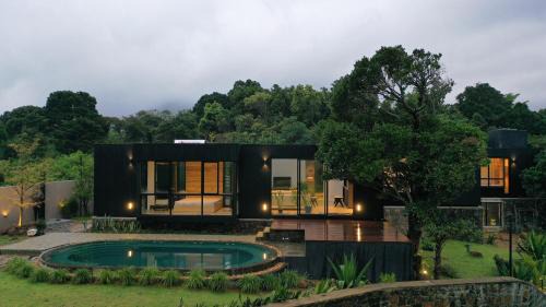 Illukkumbura Cama Y Desayuno | The RIV Eco Villa