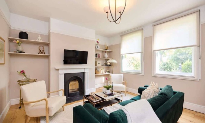 Arbury Casa | The River Cam Hideaway - Fabulous 6 Bdr House