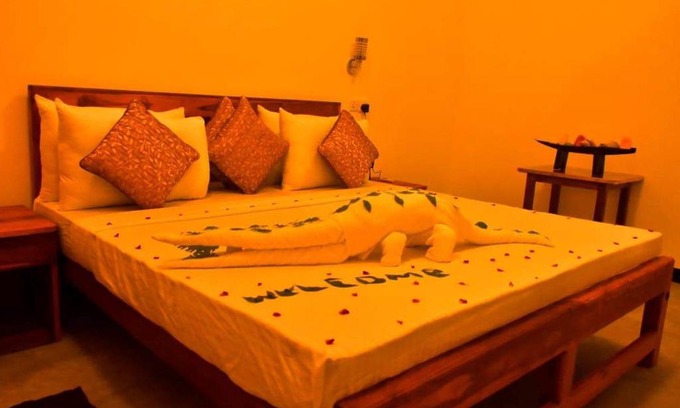 Udawalawa Casa | The river face safari resort