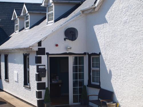Dungloe Cama Y Desayuno | The River House