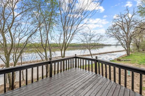St. Charles Casa | The River Stables in St. Charles, MO