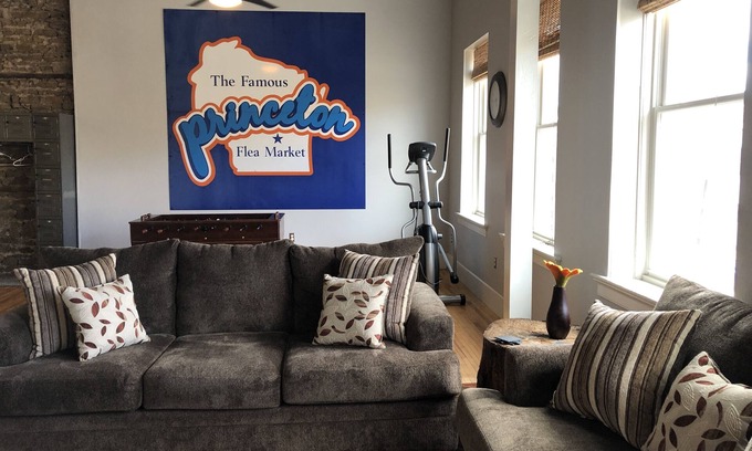 Village of Princeton Apartamento | The Riverview Loft in Downtown Princeton