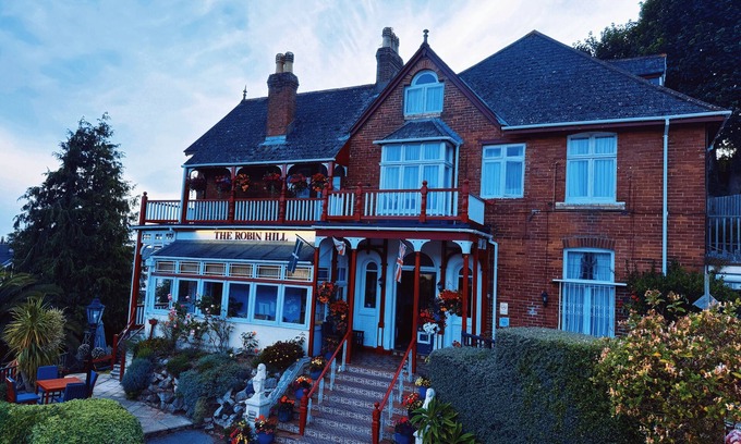 Torquay City Centre Casa | The Robin Hill Hotel