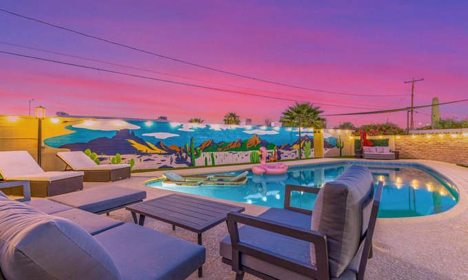 Scottsdale Country Acres Casa | The Rody - Mins to Old Town with Heated Pool, Games, Fast Wifi and More...