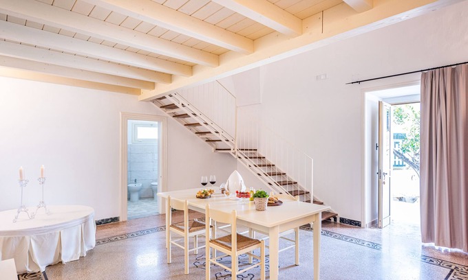 Felline Casa | The Room of Felline 102 with Private Garden