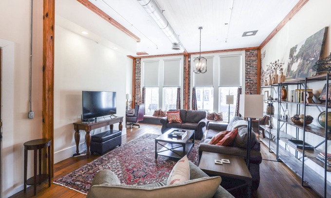 Thomasville Apartamento | The Roost - Downtown Thomasville