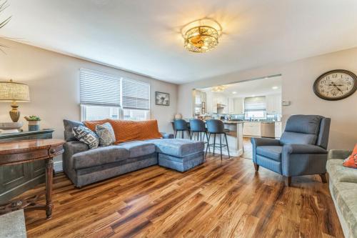Portsmouth Casa | The Roost- Steps to beach & incredible water views