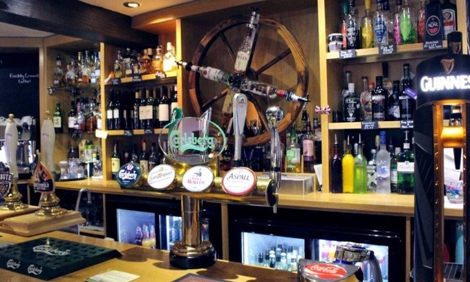 Thorpe-le-Soken Hotel | The Rose & Crown Free House