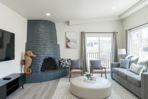 Beach Barber Tract Casa | The Rosemont IV - La Jolla Luxury
