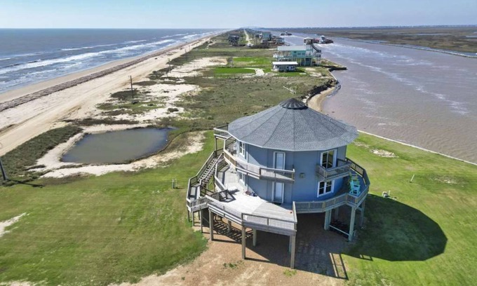 Cedar Lane Casa | LA CASA REDONDA EN SARGENT BEACH INCREÍBLES VISTAS DE 360 GRADOS