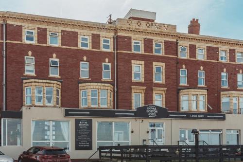 North Shore Hotel | The Royal Boston Hotel by Compass Hospitality