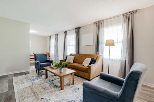 Irmo Casa | The Royal Retreat