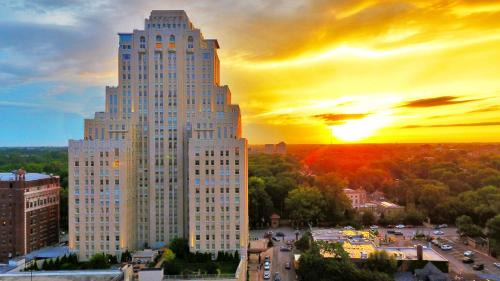 Central West End Hotel | The Royal Sonesta Chase Park Plaza St Louis
