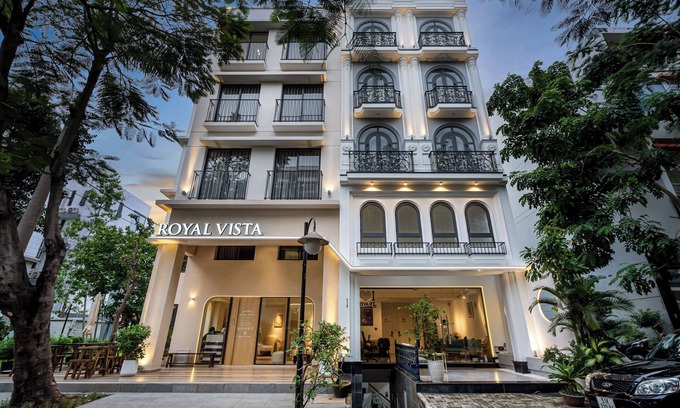 Phu My Hung Hotel | The Royal Vista - Phu My Hung