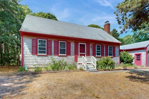 North Eastham Casa | The Runaway