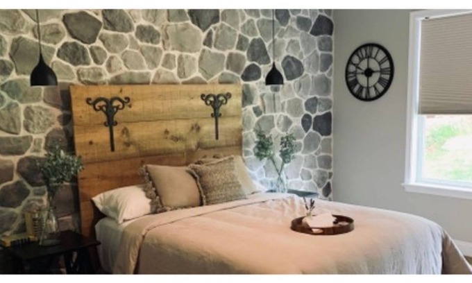 Stevens Casa | The Rustic Room at The Clay House BnB