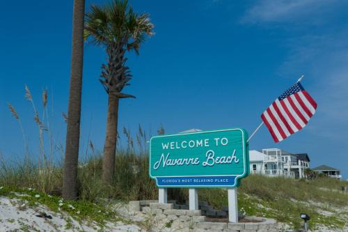 Navarre Beach Casa | The Salt Life by Gulf Coast Getaways
