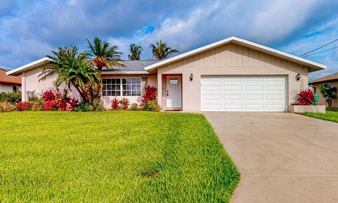 Gulf Cove Casa | The Salty Dog