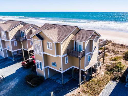 Surf City Casa | The Salty Spot