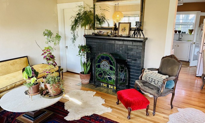 Arbor Lodge Casa | The Sanctuary- Charming Bungalow with an outdoor sauna