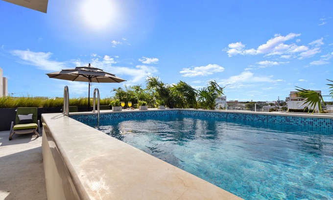 Luis Donaldo Colosio Apartamento | The Sands Boutique Condos