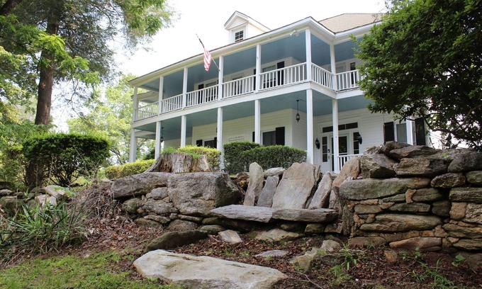 Sautee Nacoochee Cama Y Desayuno | The Sautee Inn Bed & Breakfast