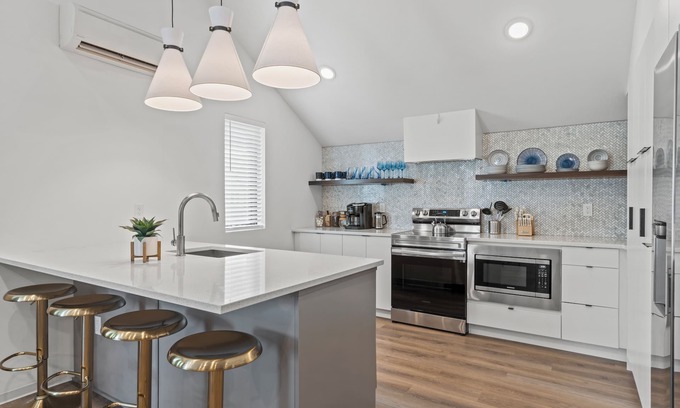 Shawnee Apartamento | The Savannah - Walkable + Dog Park+Outdoor Space
