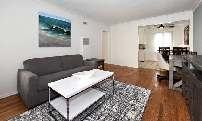 Mar Vista Apartamento | The Sawtelle 7