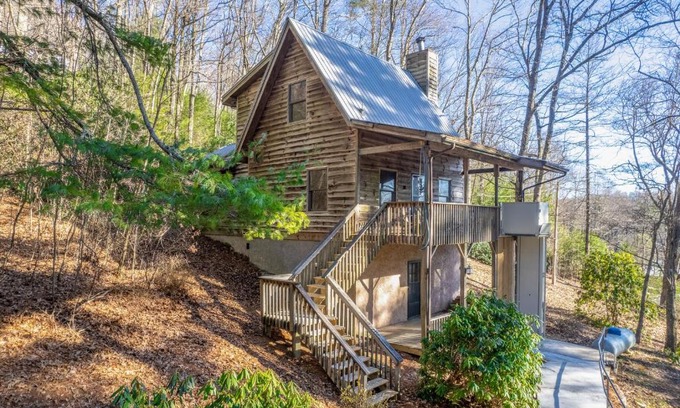 Highlands Casa | The Scaly Mountain Cabin