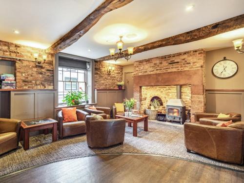 Wing Casa | The Scotch Arms Mews - Uk30910