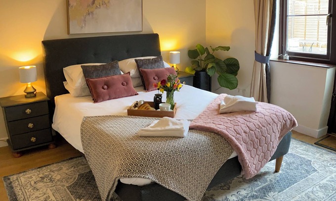 Llanwrthwl Apartamento | The Searle Cottage and Hot Tub