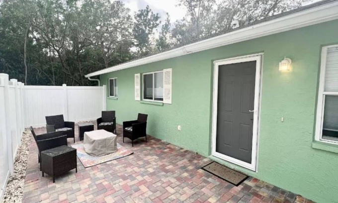 Palmetto Casa | The Seascape - a respite in paradise! Enjoy full resort amenities