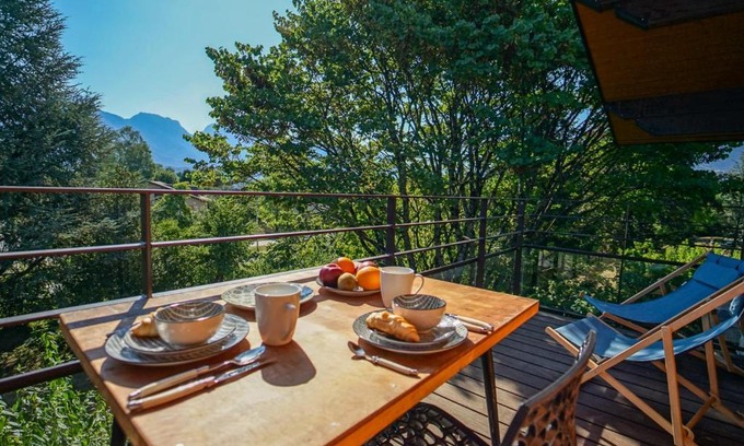 Cessenaz Apartamento | The Semnoz charming apartment for 2 people close to the lake!