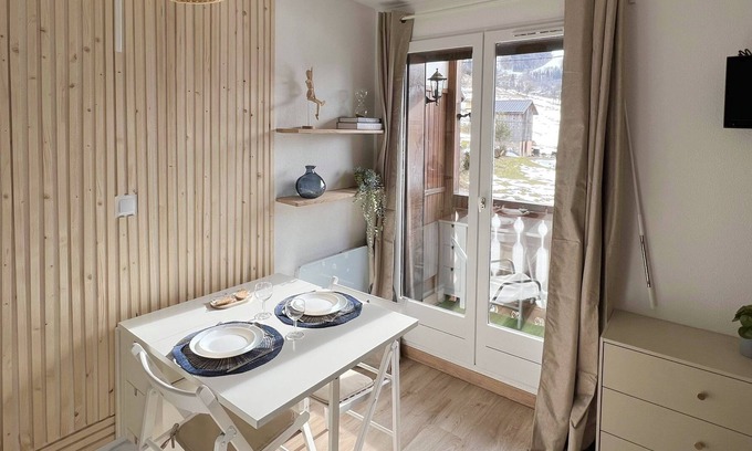 Habere-Poche Apartamento | The setting of the Habères, between Lake Geneva and the mountains