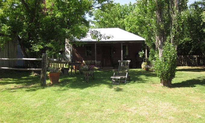 Berrima Cabaña | The Settlers Hut - retroceda en el tiempo