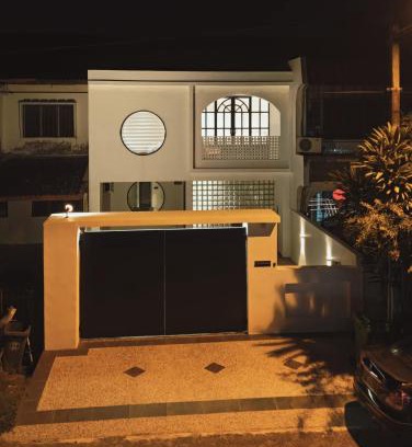Taman Johor Jaya Casa | The Seven Room